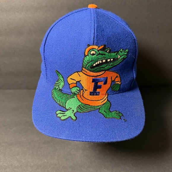 RARE Vintage 90s NCAA FLORIDA GATORS THE GAME SNAPBACK HAT CAP LOGO